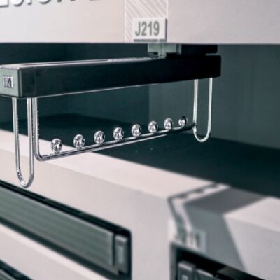 رگال سقفی ریلی داخل کمد لباس رنگ مشکی ABS بدون آرامبند فانتونی کد J219