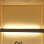 چراغ LED داخل کمد و کابینت پشت شلف چوبی با نور 2 طرفه 12 وات سری 27 سایز 60 فانتونی کد N563
