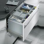 سطل چند منظوره توکار متصل به بدنه هایلو مدل ایکس ایکس ال جهت یونیت عرض 90 سانتیمتر 3630901 فانتونی کد Q190
