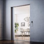 مکانیزم تاپ لاین ترکیبی برقی EW1 تک درب چوبی ساختمانی حداکثر عرض هر درب 120 سانتی متر فانتونی کد K090