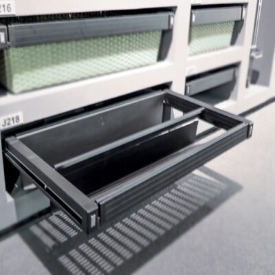 جای کفشی ریلی داخل کمد لباس رنگ مشکی ABS سایز 90 فانتونی کد J218