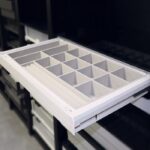 سینی مشبک ریلی جای زیورآلات رنگ سفید طرح ایتالین سایز 60 فانتونی کد J521